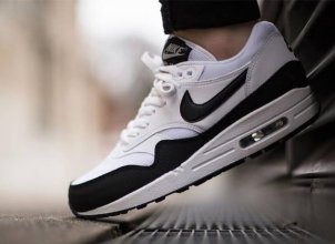 NIKE AIR MAX 1 ESSENTIAL In 427444 For Women