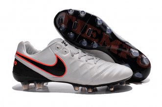 Nike Football Shoes In 425715 For Men